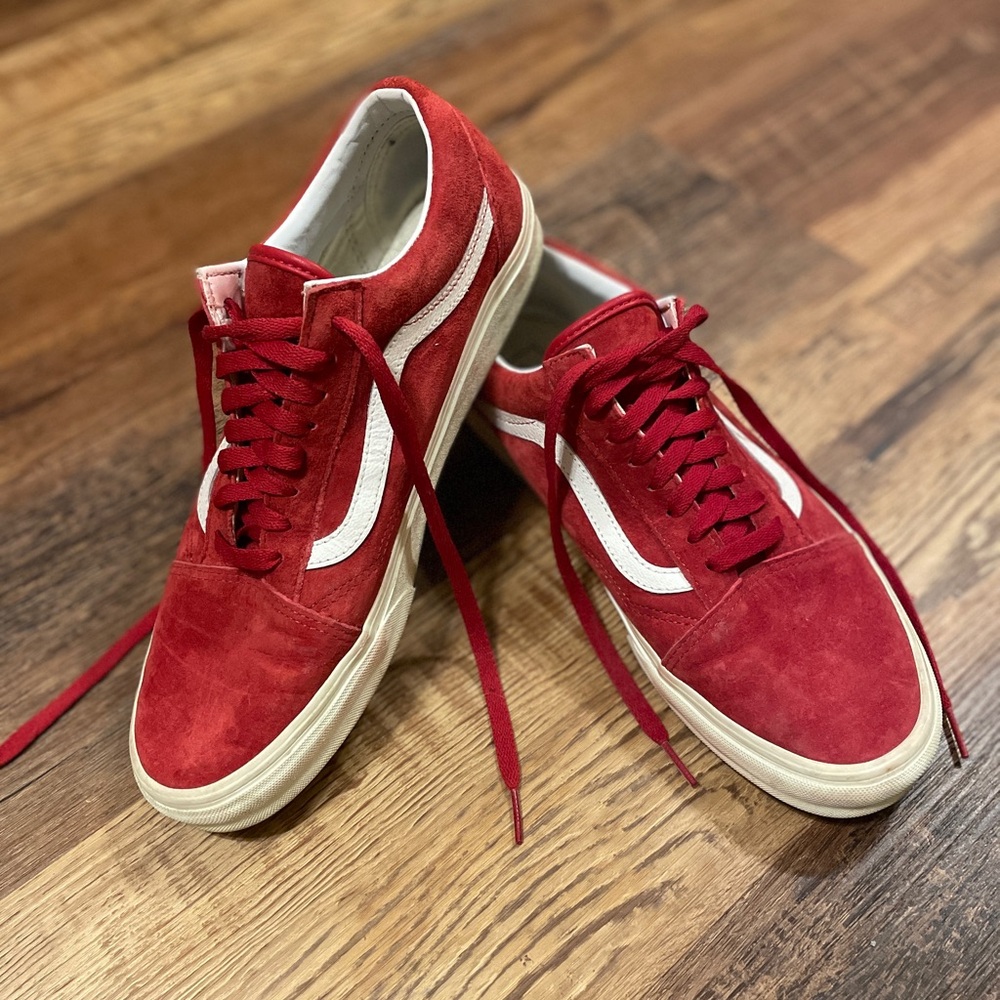 Vans - Suede - Like New - Helio Eco Dry Red and White Sneakers